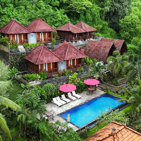 Coconut Hill Cottage Batununggul Exterior foto