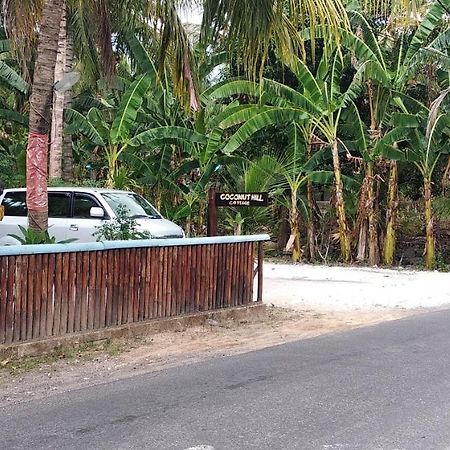 Coconut Hill Cottage Batununggul Exterior foto