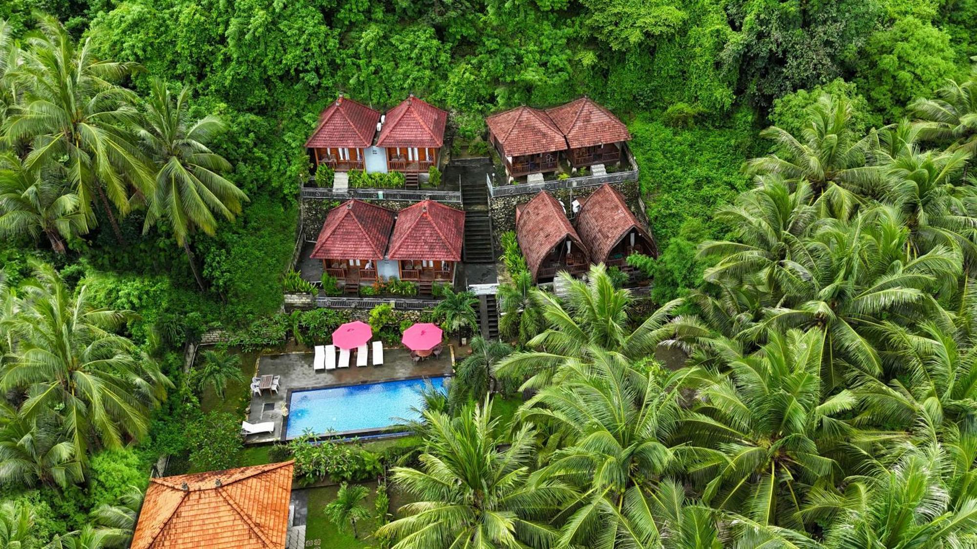 Coconut Hill Cottage Batununggul Exterior foto